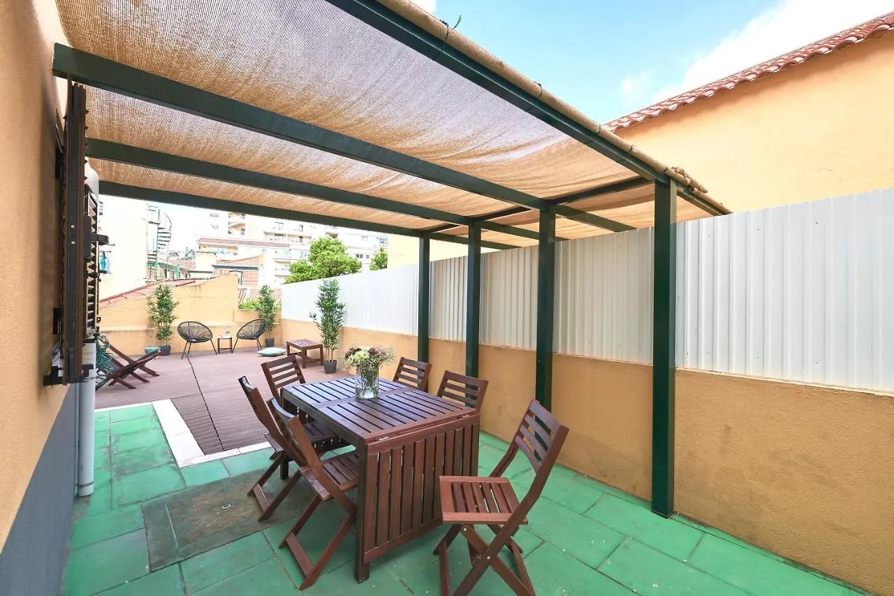 Idyllic Lisbon Apartments With Amazing Courtyard, By Timecooler