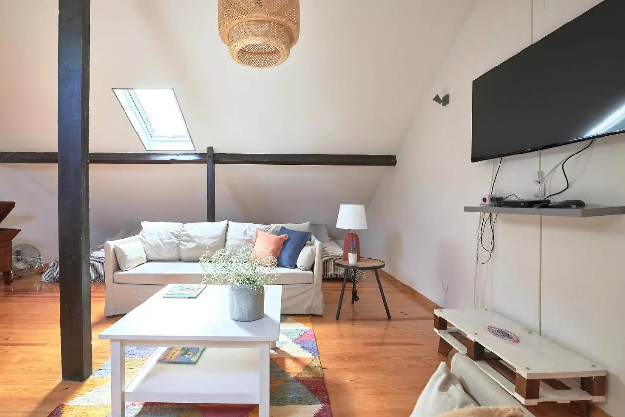Idyllic Lisbon Apartments With Amazing Courtyard, By Timecooler